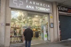 Farmacia en Pineda de Mar Ana Torrent. Parafarmacia.