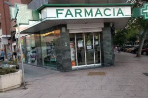 Farmacia Encarnaci&oacute;n P&aacute;ramo Aguado &ndash; Parafarmacia Libertad 47