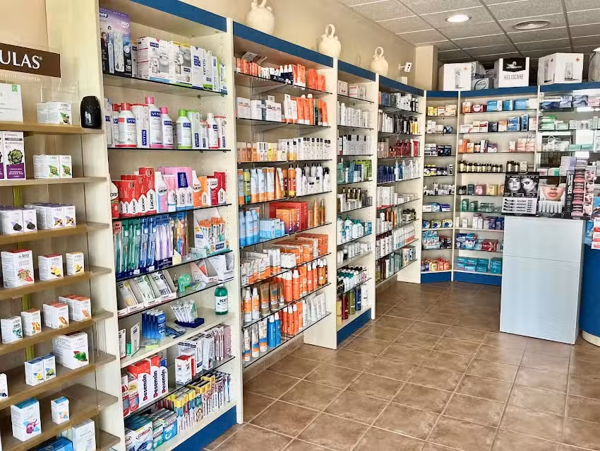 Farmacia Es Pujols Llic. Vicente Romany