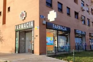 FARMACIA ESPARTALES