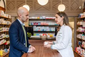 Farmacia Espol&oacute;n 22 Catherine Marmolejos