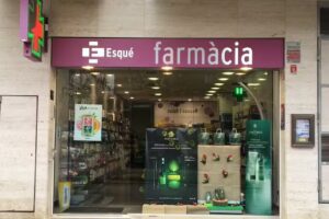Farm&agrave;cia Esqu&eacute;