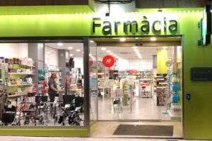 Farm&agrave;cia Estaci&oacute;