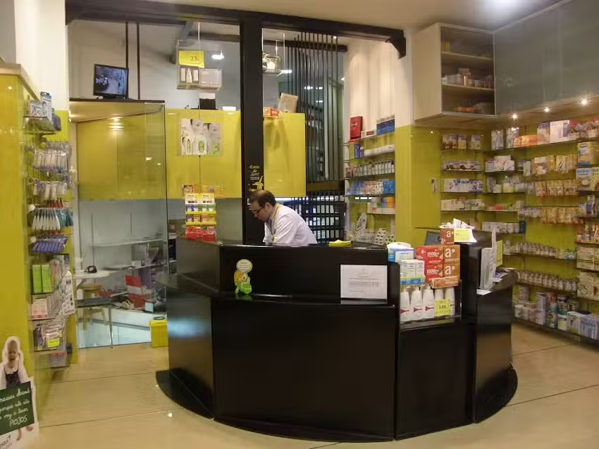 Farm&agrave;cia Eul&agrave;lia Vives Ferrer &ndash; Sant Antoni [Pharmacy &ndash; Apotheke &ndash; Pharmacie]