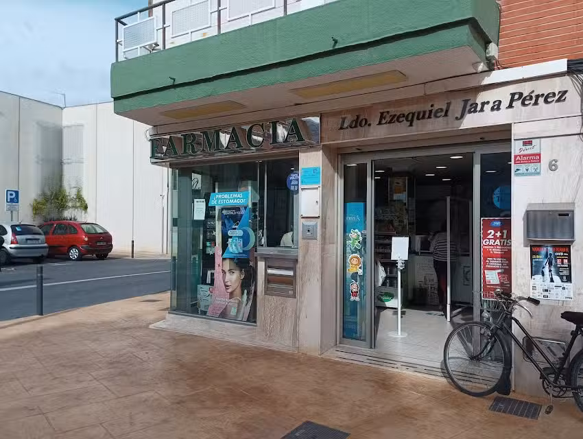 Farmacia Ezequiel Ram&oacute;n Jara P&eacute;rez / Ceuti