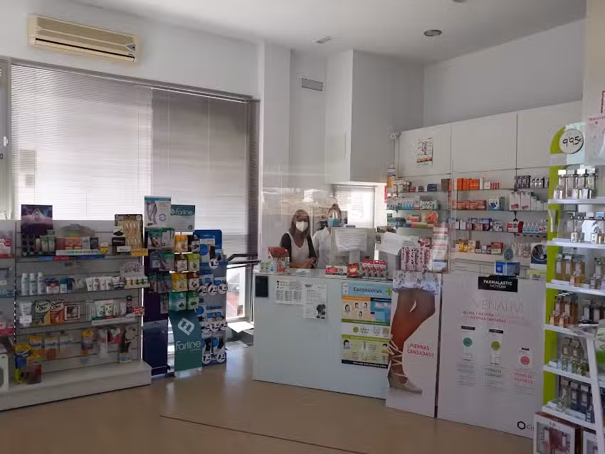 Farmacia FARMAZUL LEPE 24 HORAS (Ldo. Jos&eacute; Vacas Barranco)