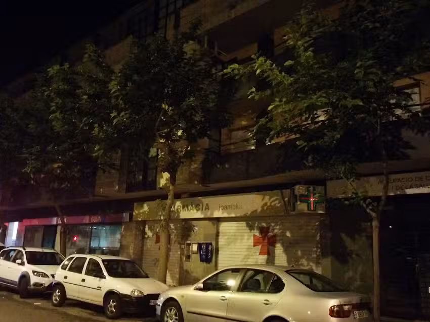 Farm&agrave;cia Feliu Ruiz, Joan