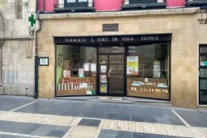 Farmacia Fern&aacute;ndez de Vega Ch&aacute;varri