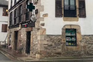 Farmacia Fern&aacute;ndez Diez