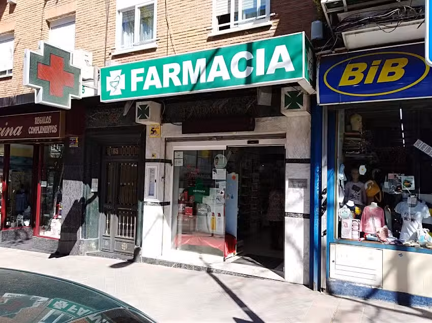 Farmacia Ferrari 65