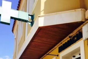 Farm&agrave;cia Ferreries (Anglada Fedelich)