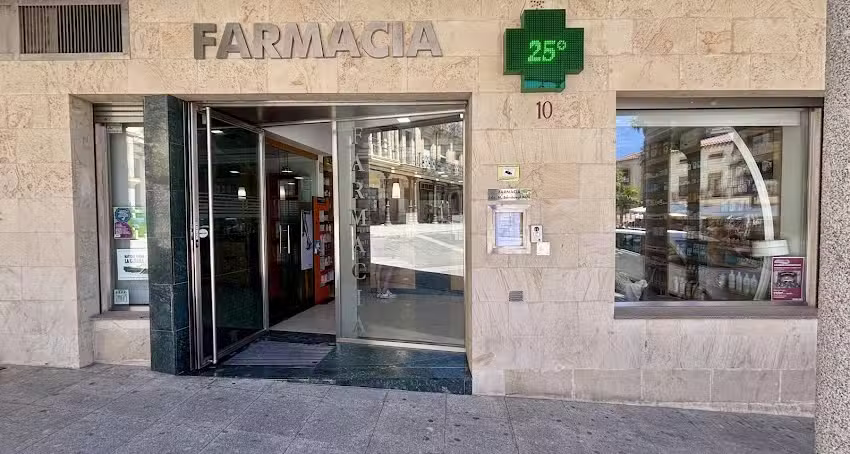 Farmacia Francisco Cano Santib&aacute;&ntilde;ez. Alba de Tormes (Salamanca)