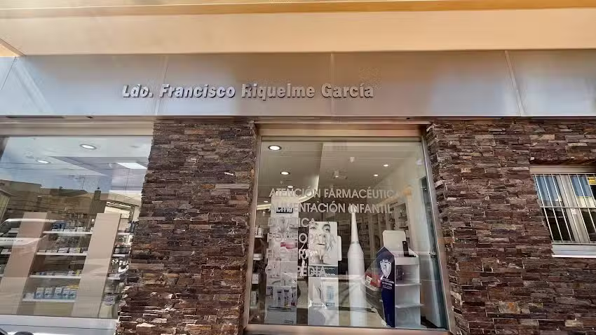 Farmacia Francisco Riquelme | La Tejera