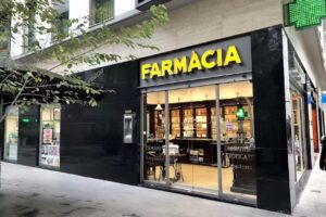 Farm&agrave;cia Franquesa