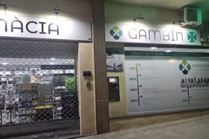 Farm&agrave;cia Gamb&iacute;n &ndash; Ciurana