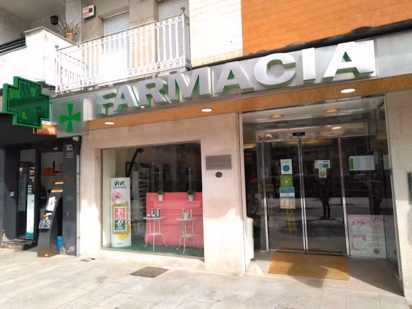 Farmacia Gim&eacute;nez de Azc&aacute;rate