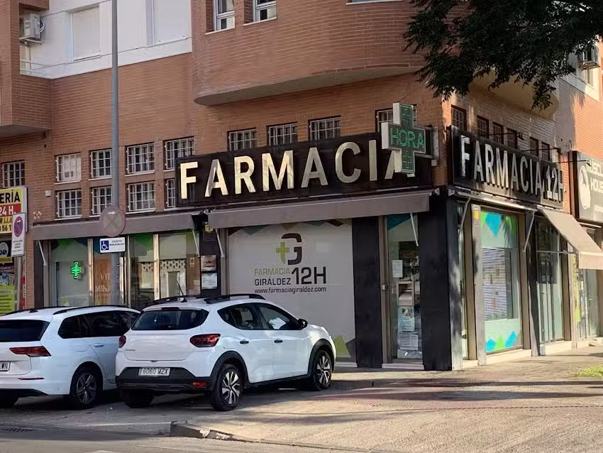 Farmacia Gir&aacute;ldez 12h.