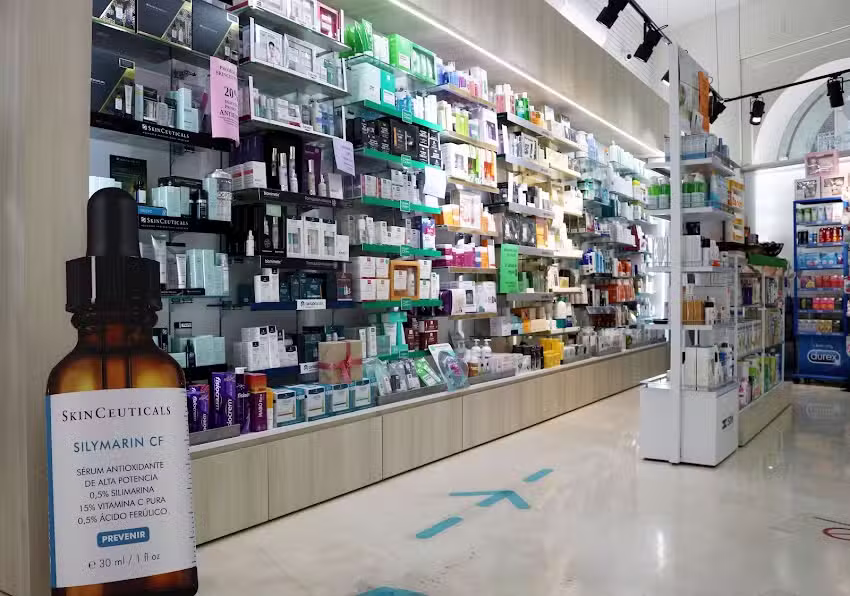 Farmacia Global-Centro Cartagena Licenciado Mariano Hernandez Mijares
