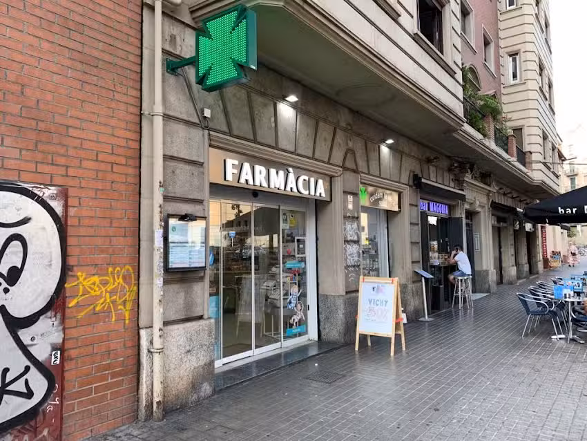 Farm&agrave;cia Gran Via 347