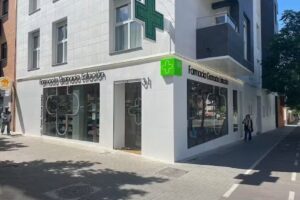 Farmacia Granada Estaci&oacute;n 365