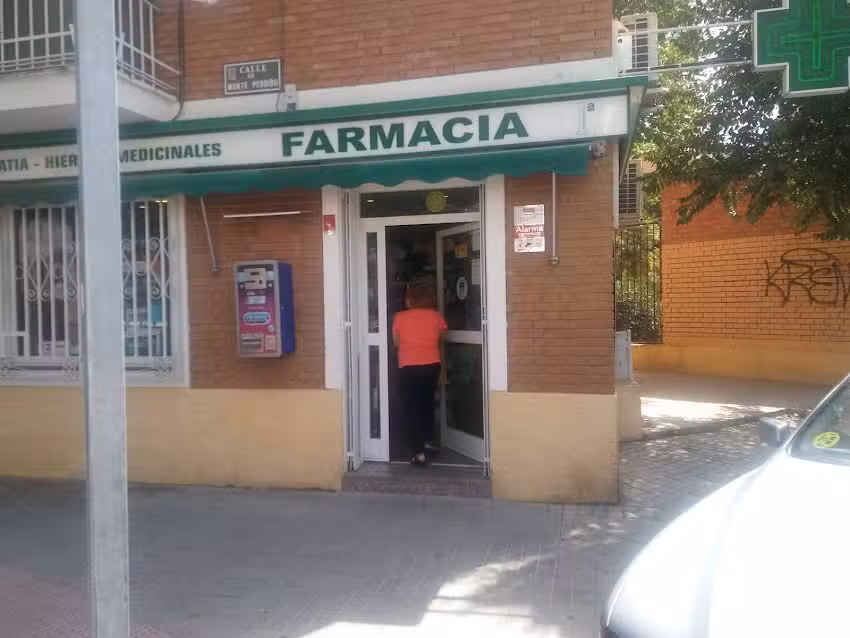 FARMACIA GUADALUPE GARCIA COMENDADOR
