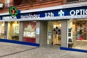 Farmacia HERN&Aacute;NDEZ &ndash; &Oacute;ptica MOCTEZUMA