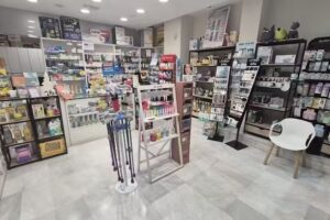 Farmacia Hu&eacute;tor Santill&aacute;n M. Teresa Morales Fernandez