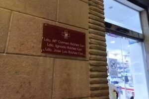 Farmacia Ibáñez Con, C. B.