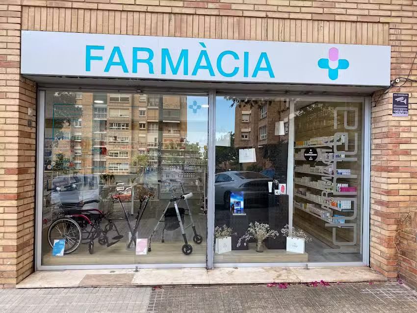 Farm&agrave;cia Idumea (Laura Artiles Leyes)