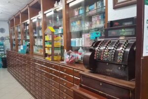 Farmacia Iriarte Bustos