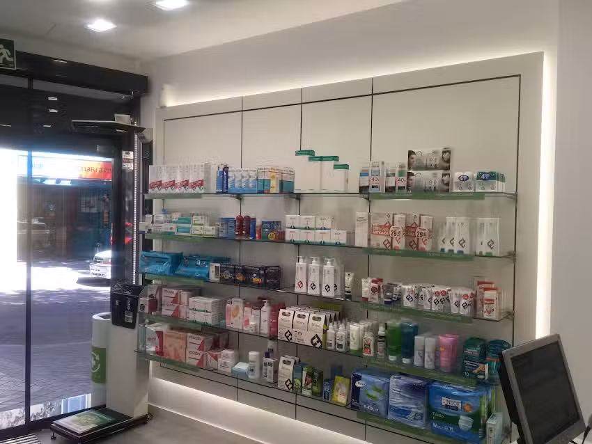 Farmacia J Bazt&aacute;n