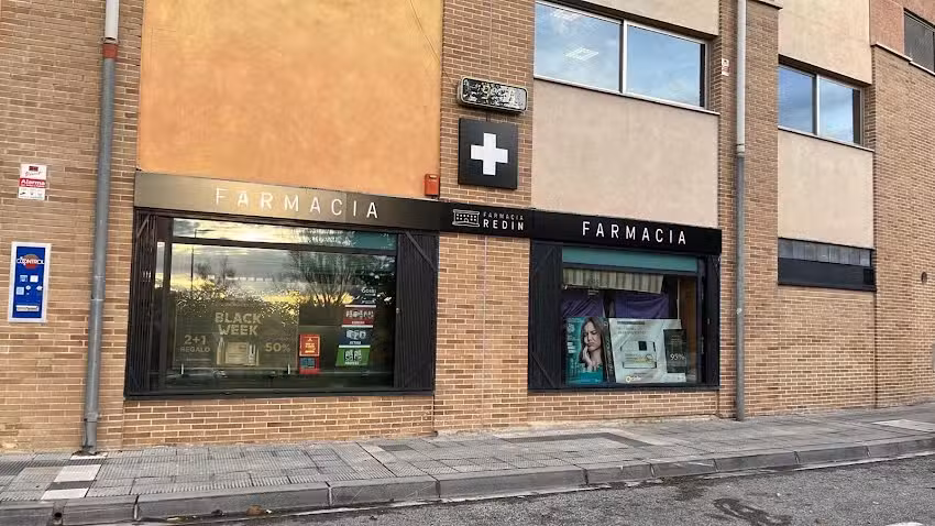 Farmacia Javier Red&iacute;n 12H