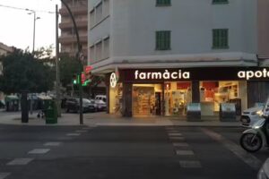 Farmacia Joan Alcover 22- Cirera Planas