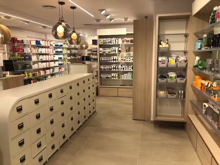 Farmacia Jordi Su&ntilde;er Pont De Vallcarca