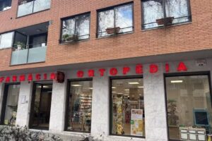 Farm&agrave;cia Jordi Valls Foix