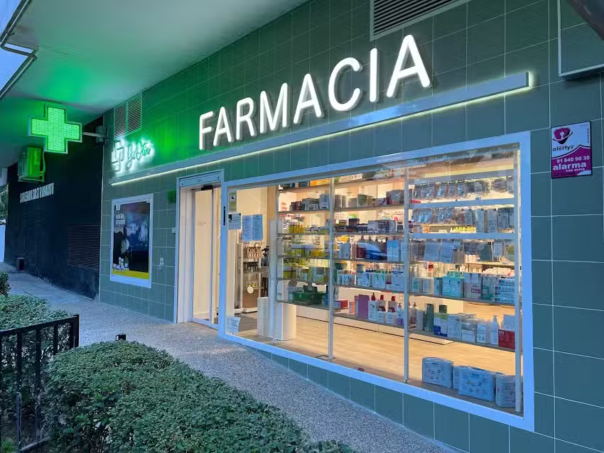 Farmacia Jos&eacute; Miguel Gil Ot&iacute;n