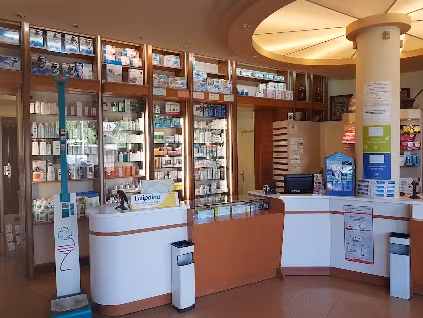 Farmacia Jos&eacute; Ram&oacute;n Fern&aacute;ndez Mart&iacute;n De La Torre