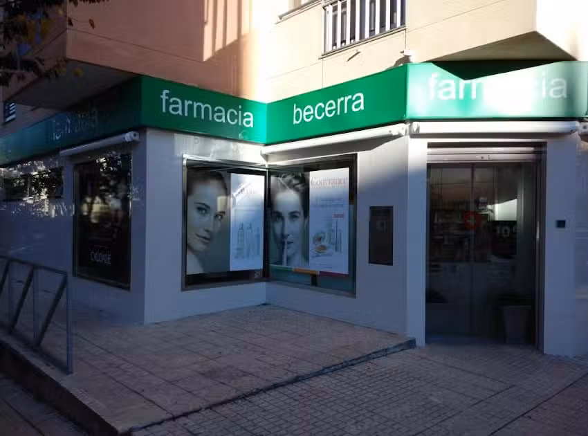Farmacia Josefina Becerra Mu&ntilde;oz