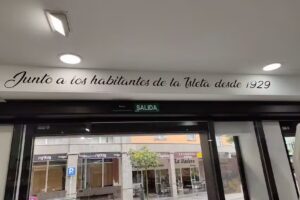 Farmacia Juan Rej&oacute;n 9.Lcdo Alvaro J. L&oacute;pez Plasencia