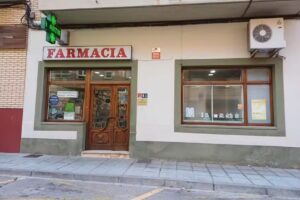 Farmacia Julián Lezana Amo