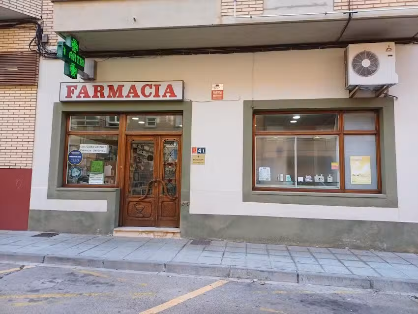 Farmacia Juli&aacute;n Lezana Amo