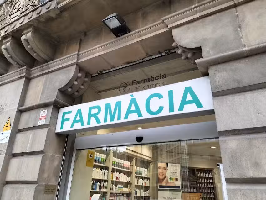Farm&agrave;cia L&rsquo;EIXAMPLE