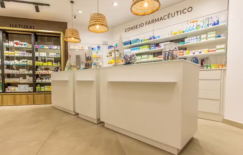 Farm&agrave;cia La Creueta