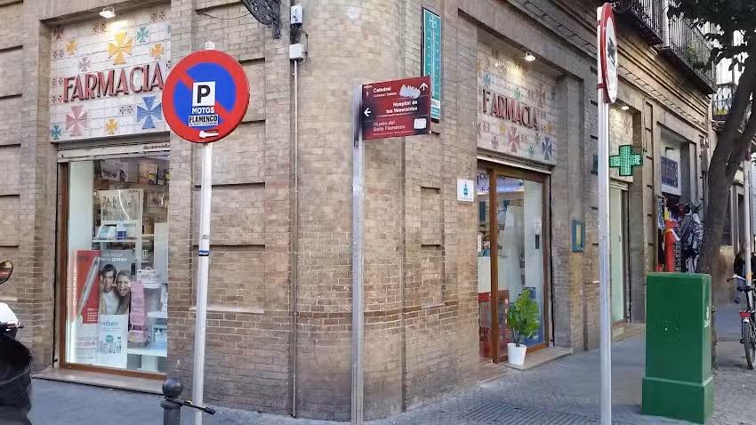 Farmacia La Giralda