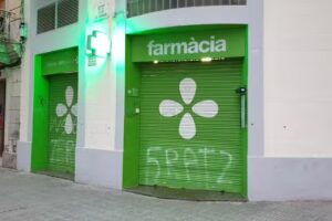 Farm&agrave;cia La Llacuna