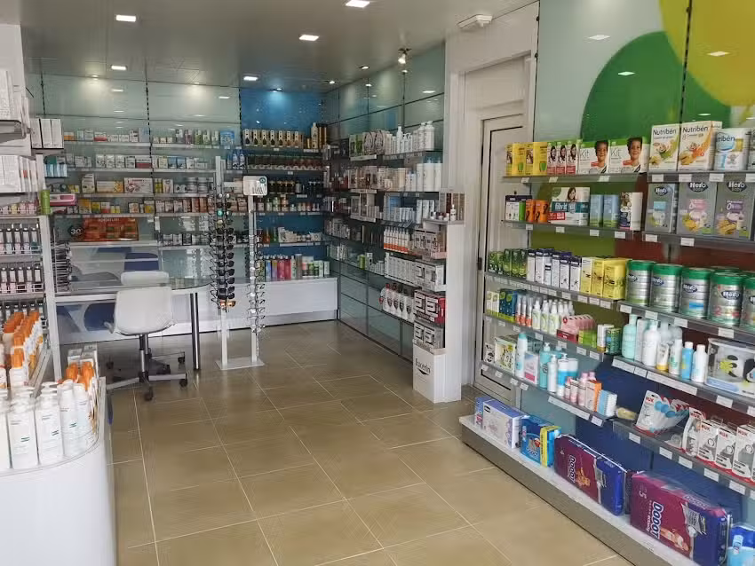 Farmacia La Manga Centro &ndash; Pablo P&eacute;rez Ca&ntilde;adas