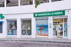 FARM&Agrave;CIA LA MORA