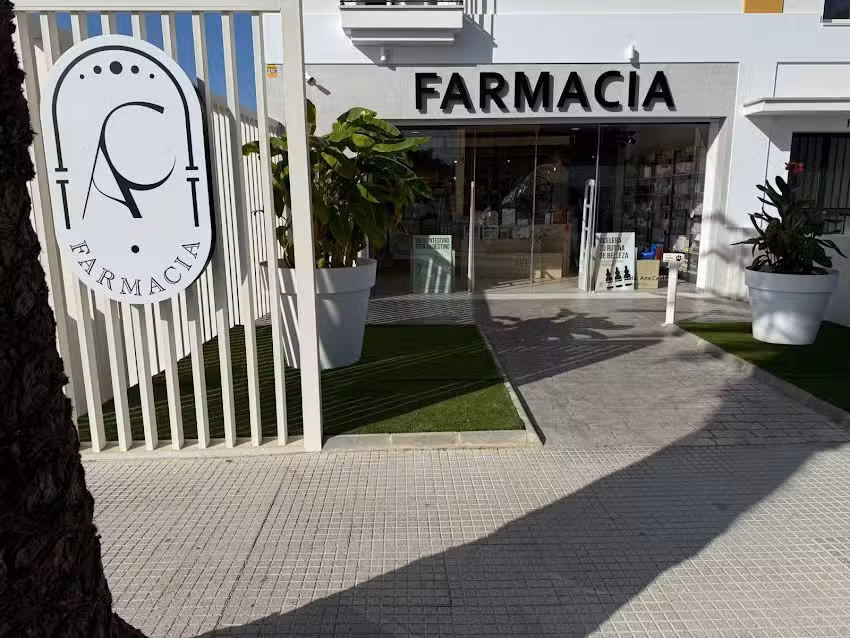 Farmacia La Redondela &ndash; Ana Calderay Mar&iacute;n