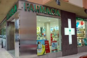 Farmacia La Roca &ndash; Lda. Carmen Pilar Jim&eacute;nez