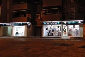 Farm&agrave;cia La Salut Badalona